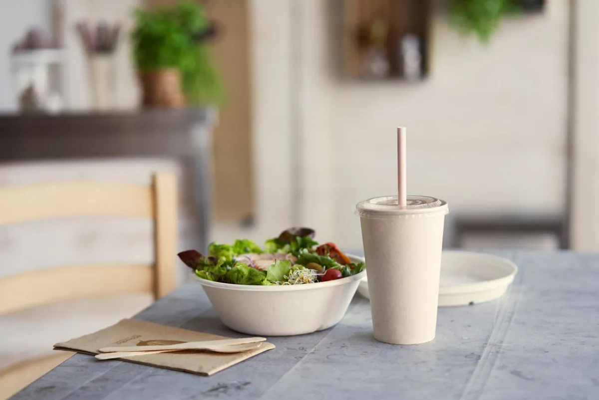 Pappbecher Und -Gläser>DUNI Breeze Becher 47 cl Nature