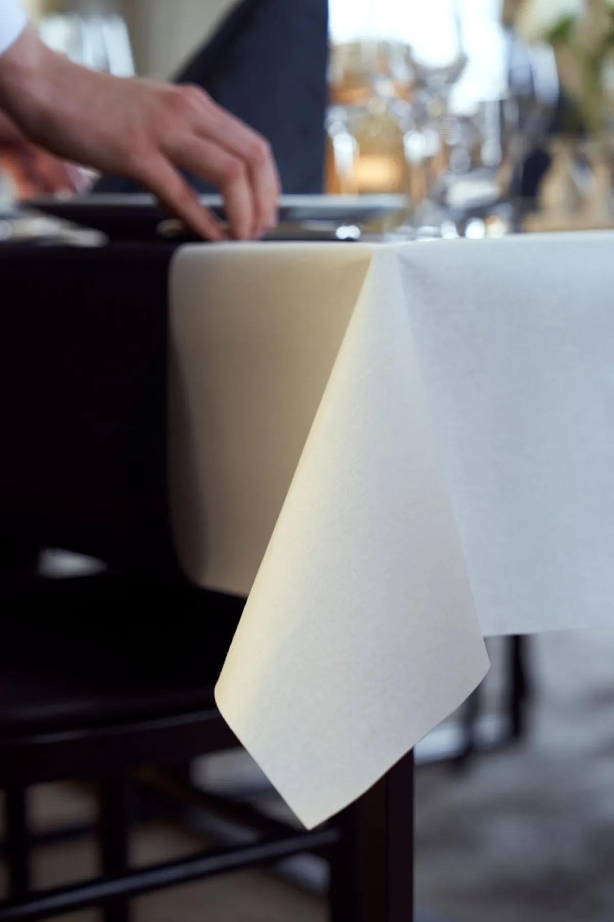 Tischdeckenrolle>DUNI cel® Tischdeckenrolle 1,18 x 5 m Cream