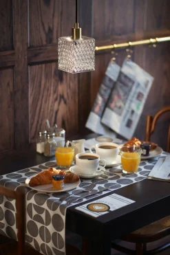 Tischläufer>DUNI cel® Tête-à-Tête-Tischläufer 0,4 x 24 m Shapes