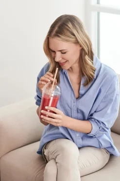 Plastikgläser Und -Becher><noscript><img width=