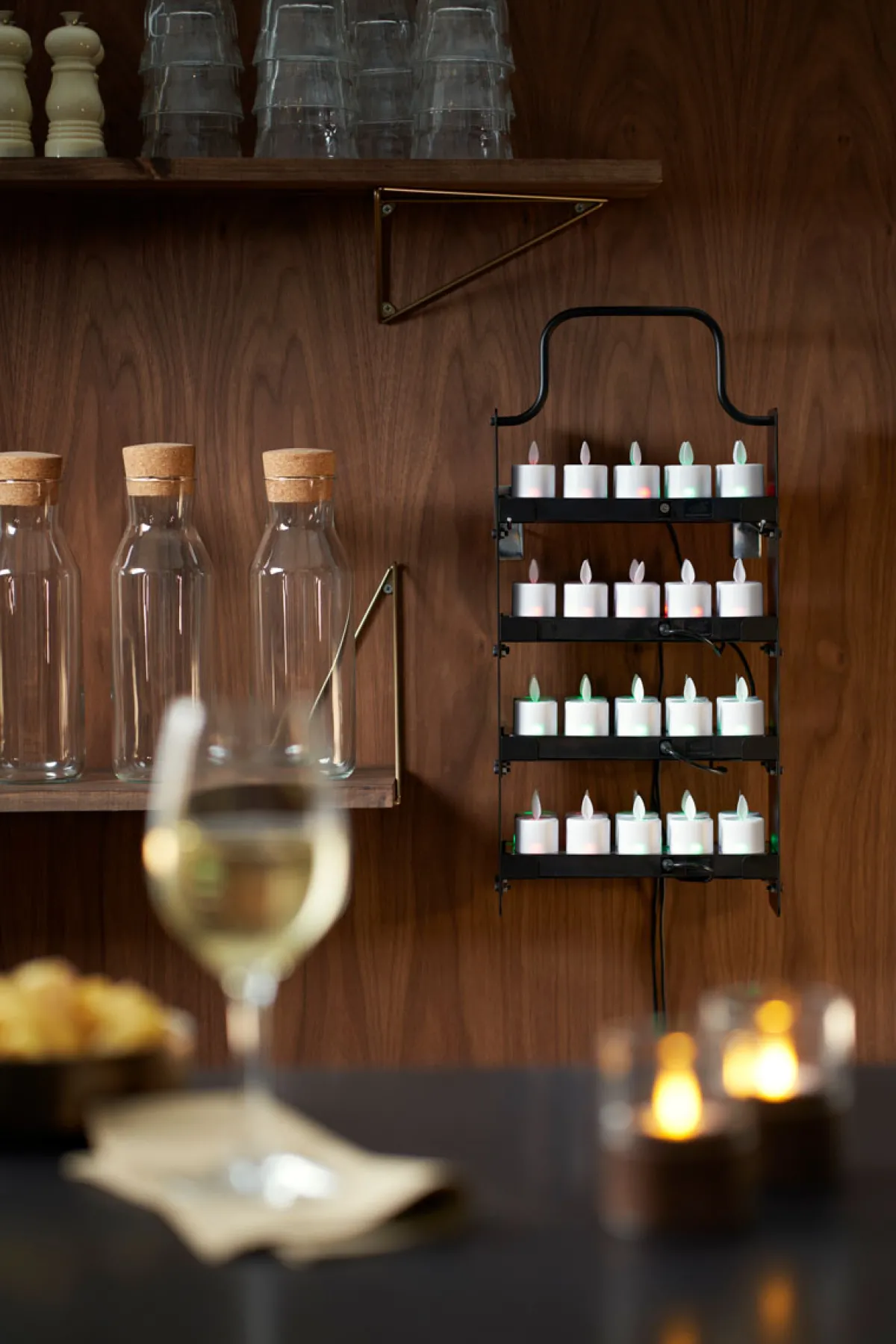 Ladestationen>DUNI LED Ladestation, 40 Stück 242 x 107 x 430 mm Schwarz