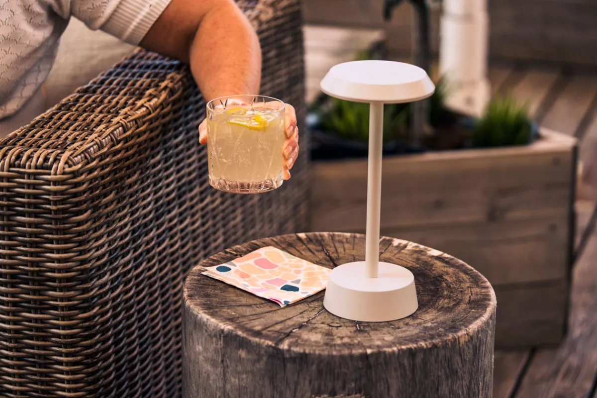 Led Lampen>DUNI LED Lampe kabellos Nour 26,3 x Ø 11,9 cm 14 Std. Sand