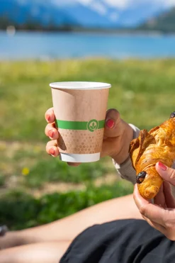 Pappbecher Und -Gläser><noscript><img width=