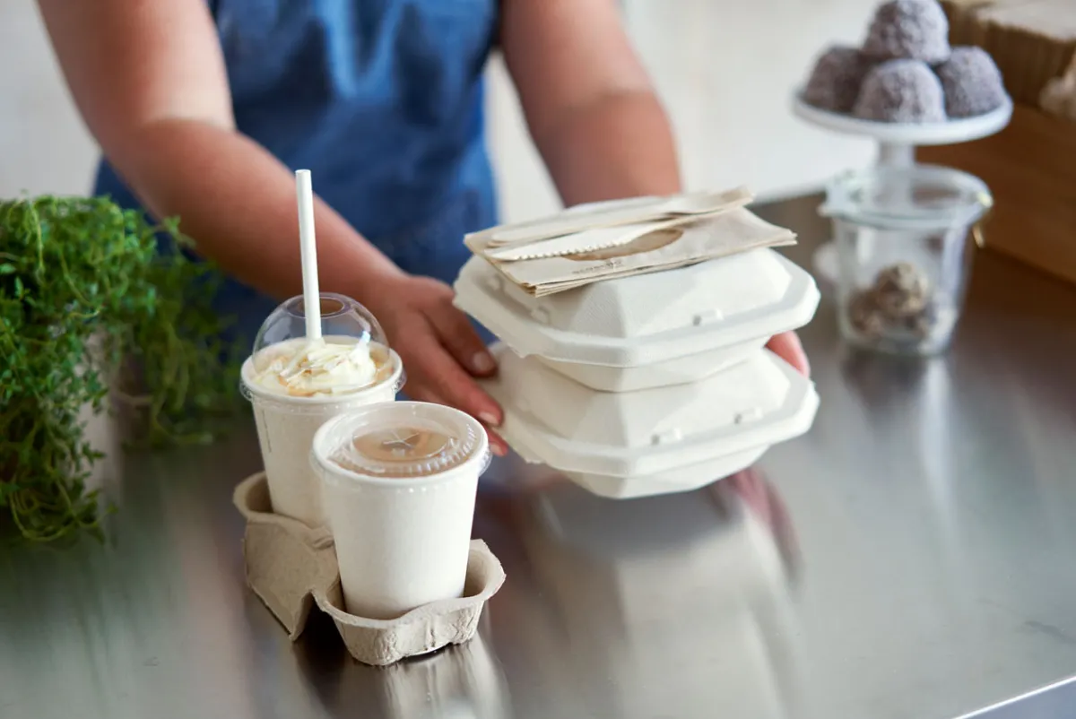 Schalen>DUNI Octabagasse® 650 ml Braun ungeteilt