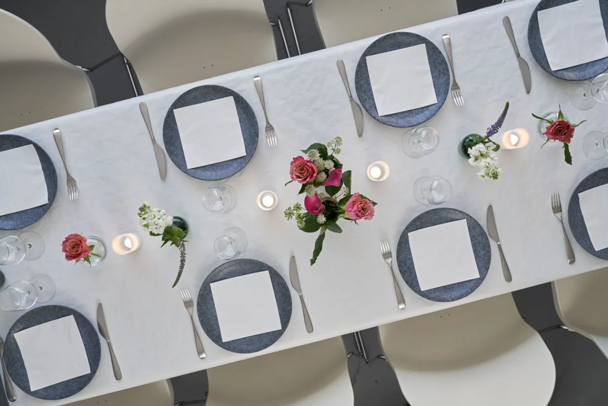 Tischdeckenrolle>DUNI Papier-Tischdeckenrolle 1,18 x 25 m Weiß