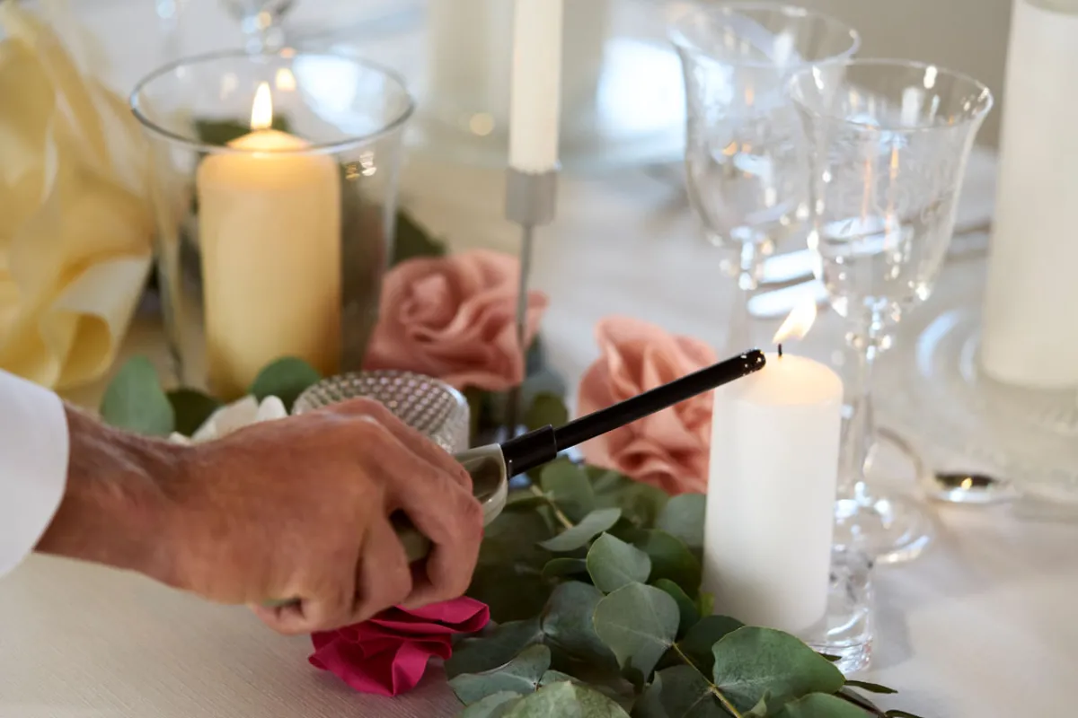 Stumpenkerzen>DUNI Stumpenkerze matt 150 x Ø 70 mm 50 Std. Cream