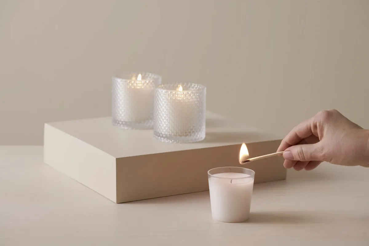 Teelichter & Nachfüllsets>DUNI Switch & Shine Nachfüller Ø 6,5 cm 25 Std. Weiß