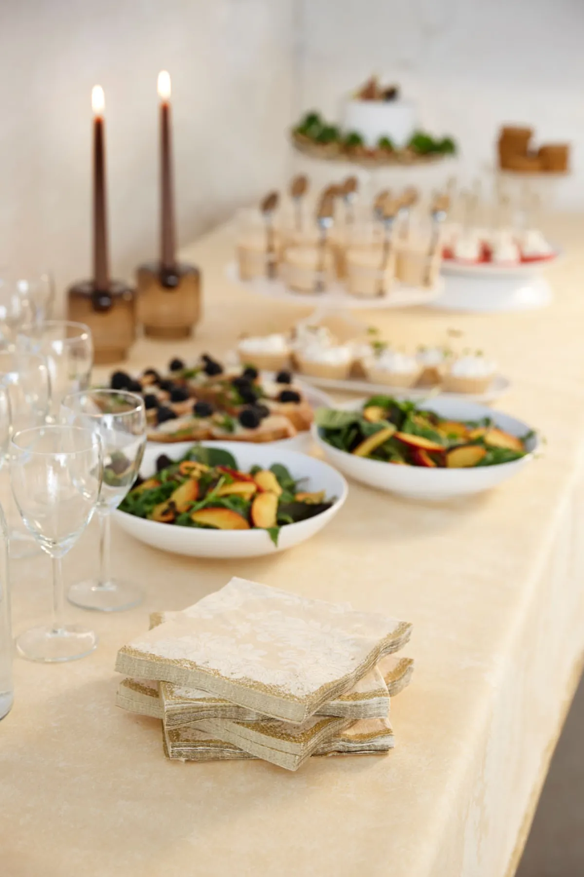 Vorgefaltete Servietten>DUNI Tissue-Serviette 40 x 40 cm Royal White 3-lagig